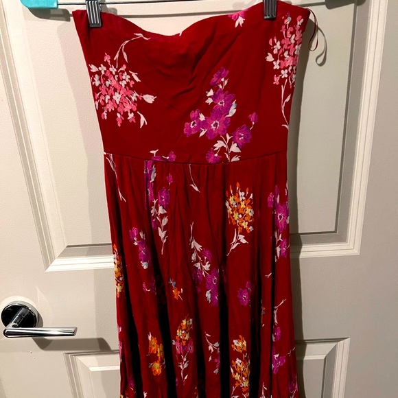 Strapless Red Floral Dress - Picture 1 of 3